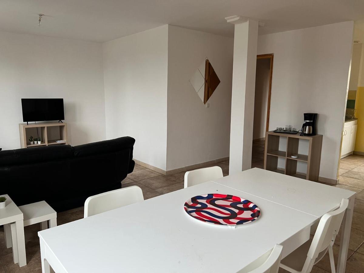Апартаменты Le Relais De Saint Loup 1 A 66 Personnes Монтро-Фот-Йон Экстерьер фото